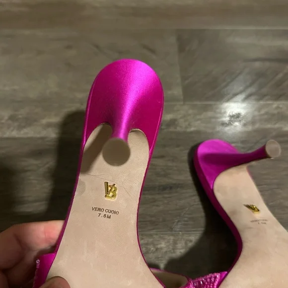 NEW Veronica Beard Braxton Beaded Heels Fuchsia 7.5 - Picture 4 of 6